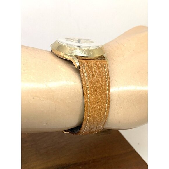 Wittnauer Men's Watch 2101 Vintage Swiss Hand Wind Day Date 33mm Leather Strap - Picture 14 of 16